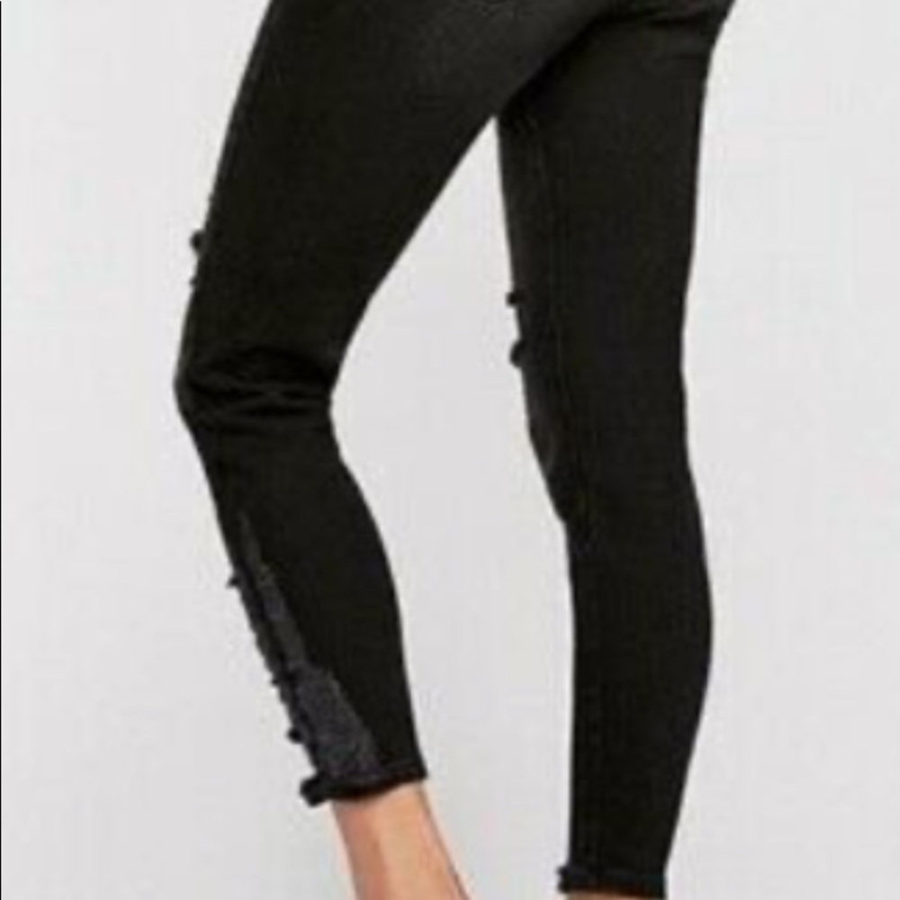 FREE PEOPLE BLK JEANS